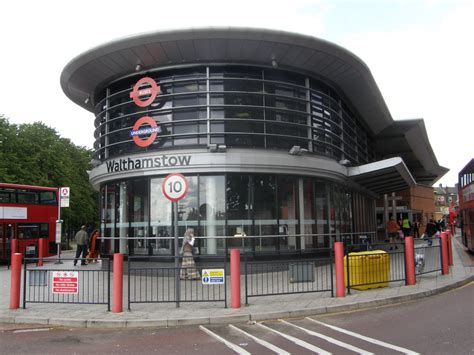 Walthamstow Central station - A Picture from King's Cross St Pancras to Walthamstow Central ...