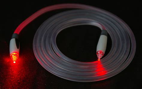 File:Fiber optic illuminated.jpg - Wikipedia