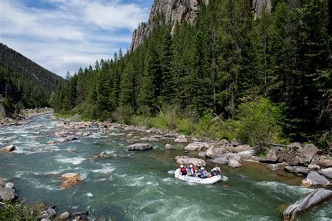 10 Must-Do Family Adventures in West Yellowstone