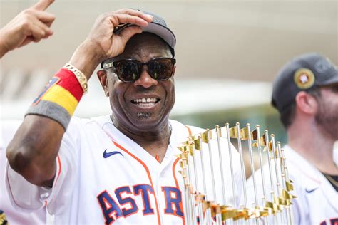 Dusty Baker Becomes the Third Black Manager to Win the World Series - EBONY