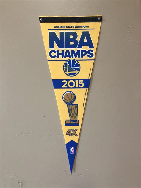 Does anyone want this championship banner from 2015? I’ll mail it to ...