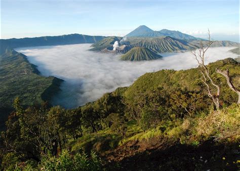 Visit Mount Bromo on a trip to Indonesia | Audley Travel