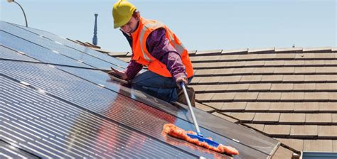 A Quick Guide to Solar Panel Maintenance - PMCAOnline