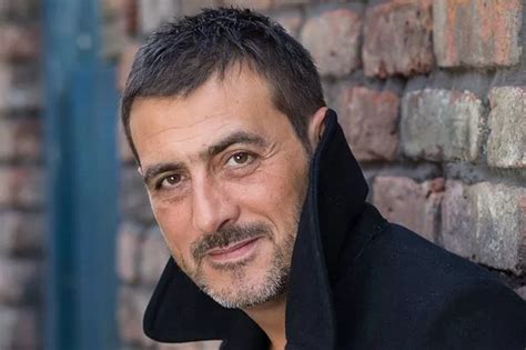 Corrie's Peter Barlow actor in real life and tragic similarity to on ...