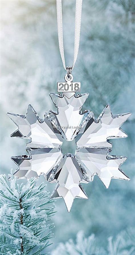 SWAROVSKI 2018 CHRISTMAS ORNAMENT 5301575 - The Crystal Lodge | Specialists in retired Swarovski ...