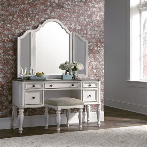 Liberty Furniture Magnolia Manor Bedroom Vanity Set | Royal Furniture | Vanities/Vanity Sets