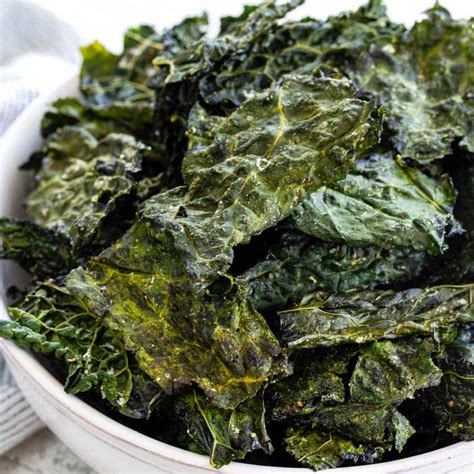 Baked Kale Chips - Jessica Gavin