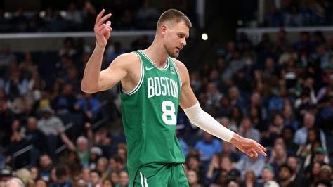 Kristaps Porzingis (calf) to miss Celtics' tournament quarterfinal - ESPN