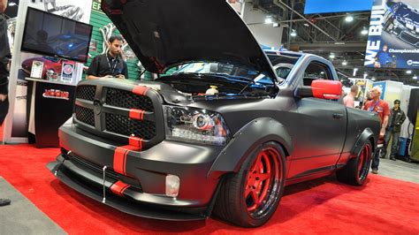 Hellcat-powered Ram Hellfire debuts at SEMA