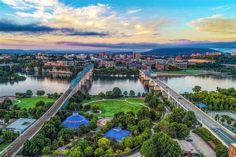 The 15 Best Riverwalks in the United States