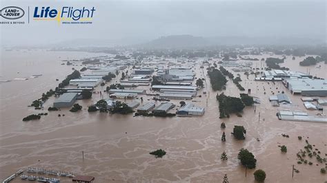 Lismore floods: ‘Has the SES failed in their duties? Has the government ...