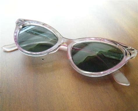 Vintage Foster Grant Pink Cat Eye Rhinestone Sunglasses