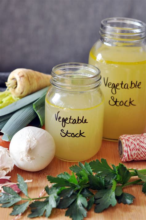 Low Histamine Vegetable Stock - The Histamine Friendly Kitchen