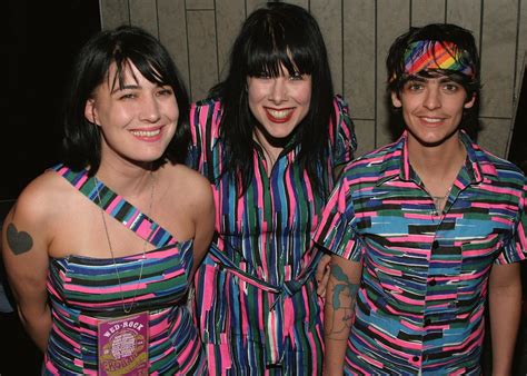 Kathleen Hanna announces that Le Tigre will reunite for one new song.