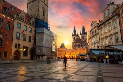 Premium Photo | Old town square illuminated