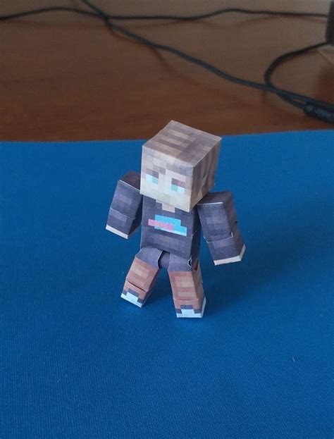 Pixel Papercraft - Mr. Beast