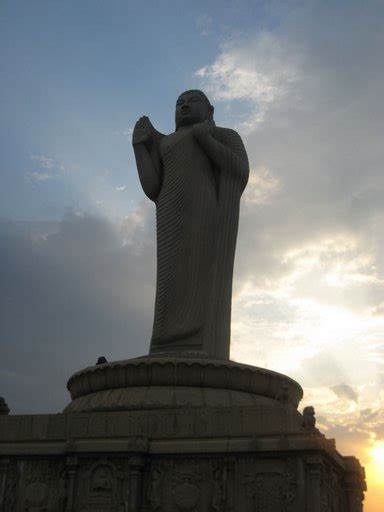 Buddha Statue, Hyderabad - Timings, History, Best Time to Visit