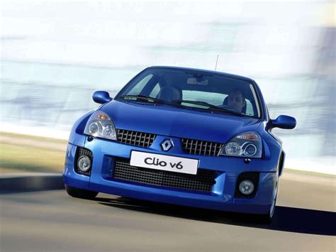 2003 Renault Clio V6 | Review | SuperCars.net