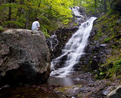 9 Jaw-Dropping Waterfalls in Shenandoah National Park