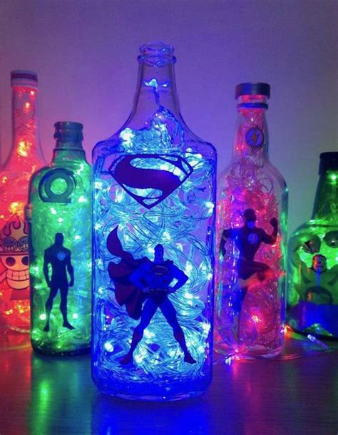 20+ Incredible DIY Ideas With Superhero Theme | HomeMydesign | Marvel room, Geek decor ...