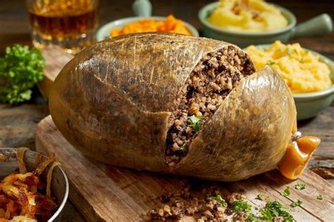 ONLY in SCOTLAND - "Haggis": One Of World"s Most Bizarre Foods ...