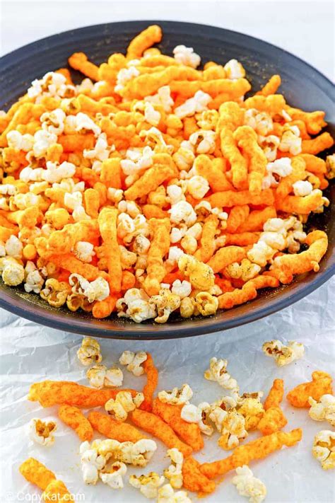 Crowd Pleasing Cheetos Popcorn - CopyKat Recipes