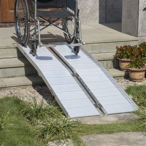 8 of the Best Portable Ramps for Wheelchairs When Traveling