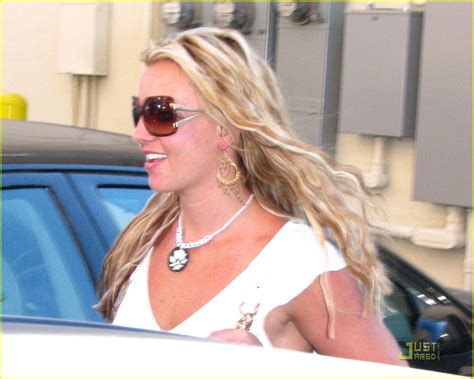 Britney Spears Sports Smiles: Photo 1330651 | Britney Spears Pictures ...