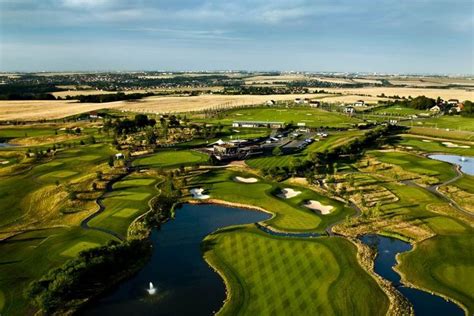 Albatross Golf Club, Prague - Book Golf Holidays & Breaks