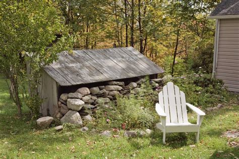 How to Repaint Adirondack Chairs