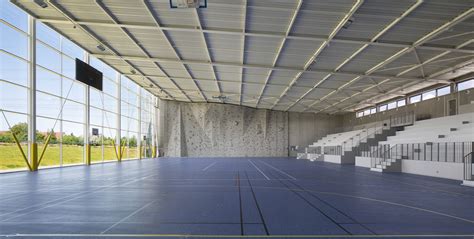 Gallery of Lardy Sports Hall / Explorations Architecture - 4