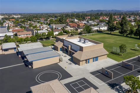 Brywood Elementary School Music Classroom Building - StudioWC