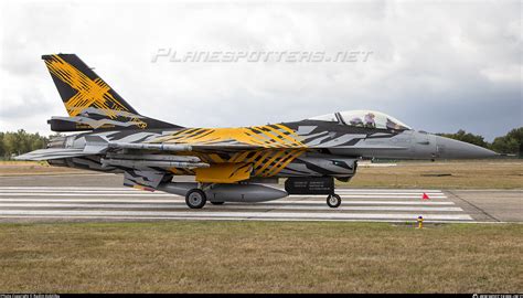 FA-136 Belgian Air Force General Dynamics F-16A Fighting Falcon Photo by Radim Koblížka | ID ...