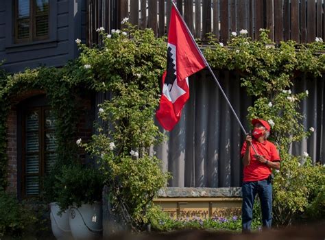 In familiar refrain, United Farm Workers grapples with how to grow