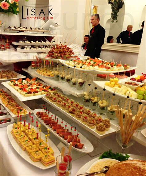 dschungel buffet ideen | Buffet food, Catering food, Appetizers for party