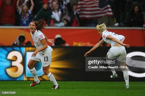 Alex Morgan Soccer Player Photos and Premium High Res Pictures - Getty ...