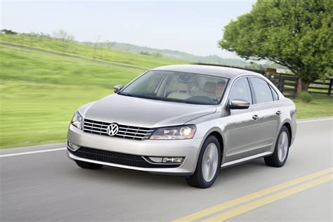 New Volkswagen Passat TDI with 800 Mile Range IntroducedThe Green Car Driver -