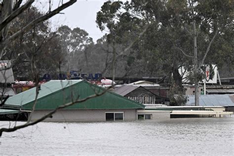 Thousands evacuate from ‘dangerous’ Sydney floods | South China Morning ...