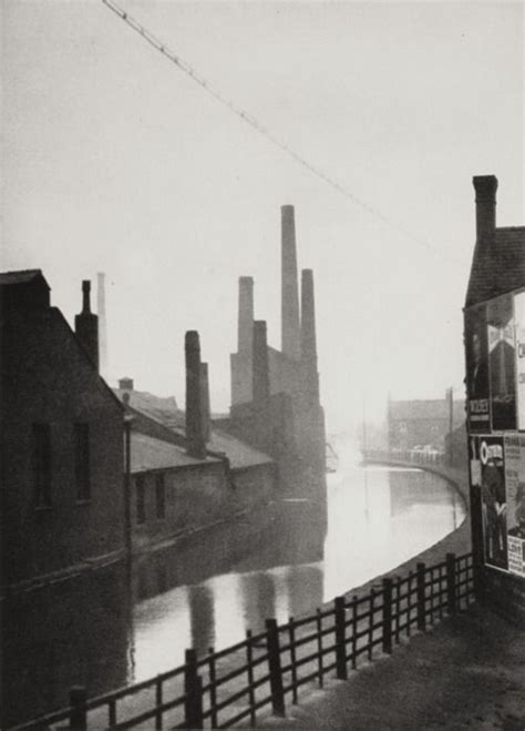 The Canal, Manchester, Lancashire, 1925 by E. O.... - mæntʃɛstər