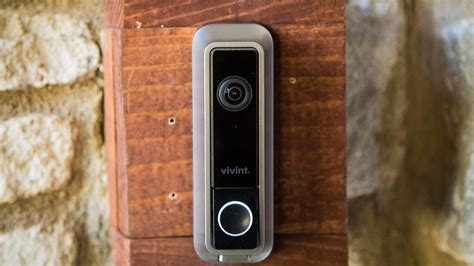 Vivint Smart Home blends home automation and monitored security - CNET