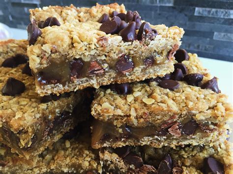 Caramel Oat Bars - VEGAN MOSVEGAN MOS