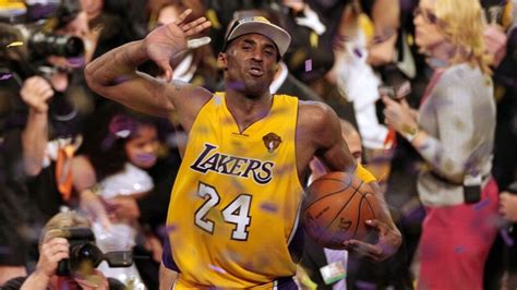 How many NBA championship rings does Kobe Bryant have?