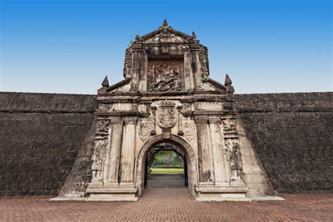 Manila Manila, Fort Santiago, Intramuros, Tourist Spots, Best Budget, National Museum, Day Tours ...