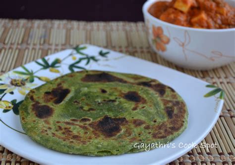 Palak Paratha – Gayathri's Cook Spot