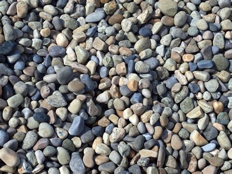 The 10 Best Driveway Gravel Types in 2024 - Rhythm of the Home