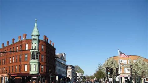 Massachusetts oldest settled towns