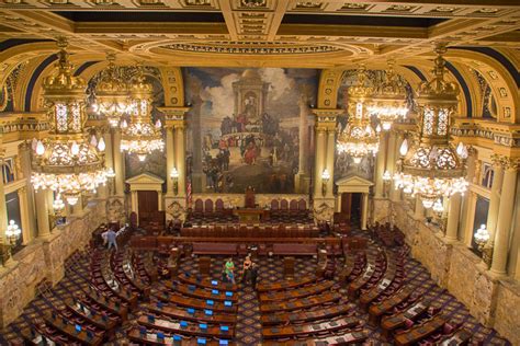 Pennsylvania State Capitol: Floor to Dome Opulence - Midwest Wanderer