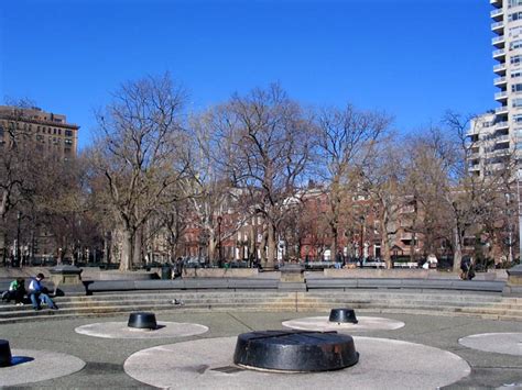 Fountain, Washington Square Park, Greenwich Village, Manhattan