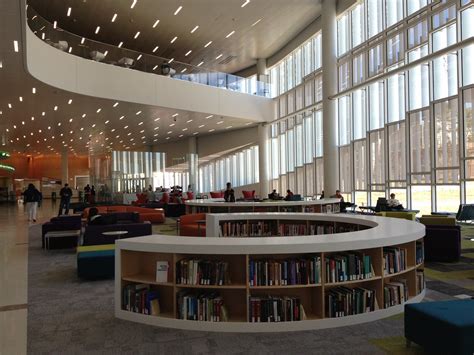 New Hunt Library, NC State University | Kevin Oliver | Flickr