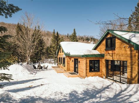 Lakefront cottage in Mont-Tremblant | Chalet FAMILIA